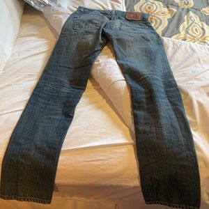 Men’s Levi jeans